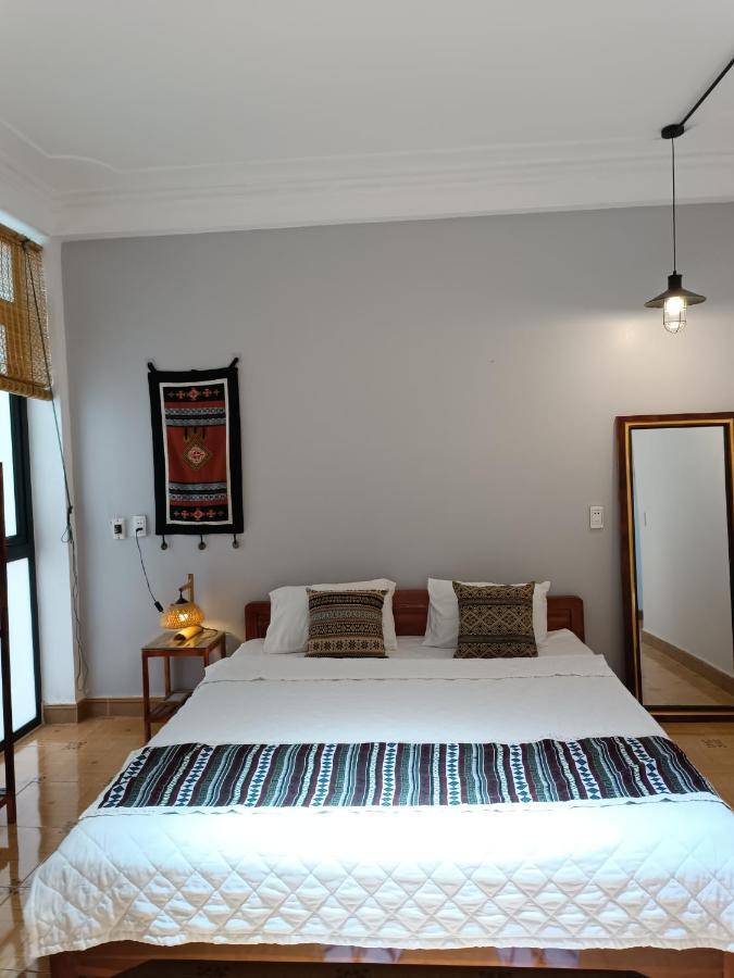 An Homestay & Hostel Motorbikes & Tours กาวบั่ง ภายนอก รูปภาพ